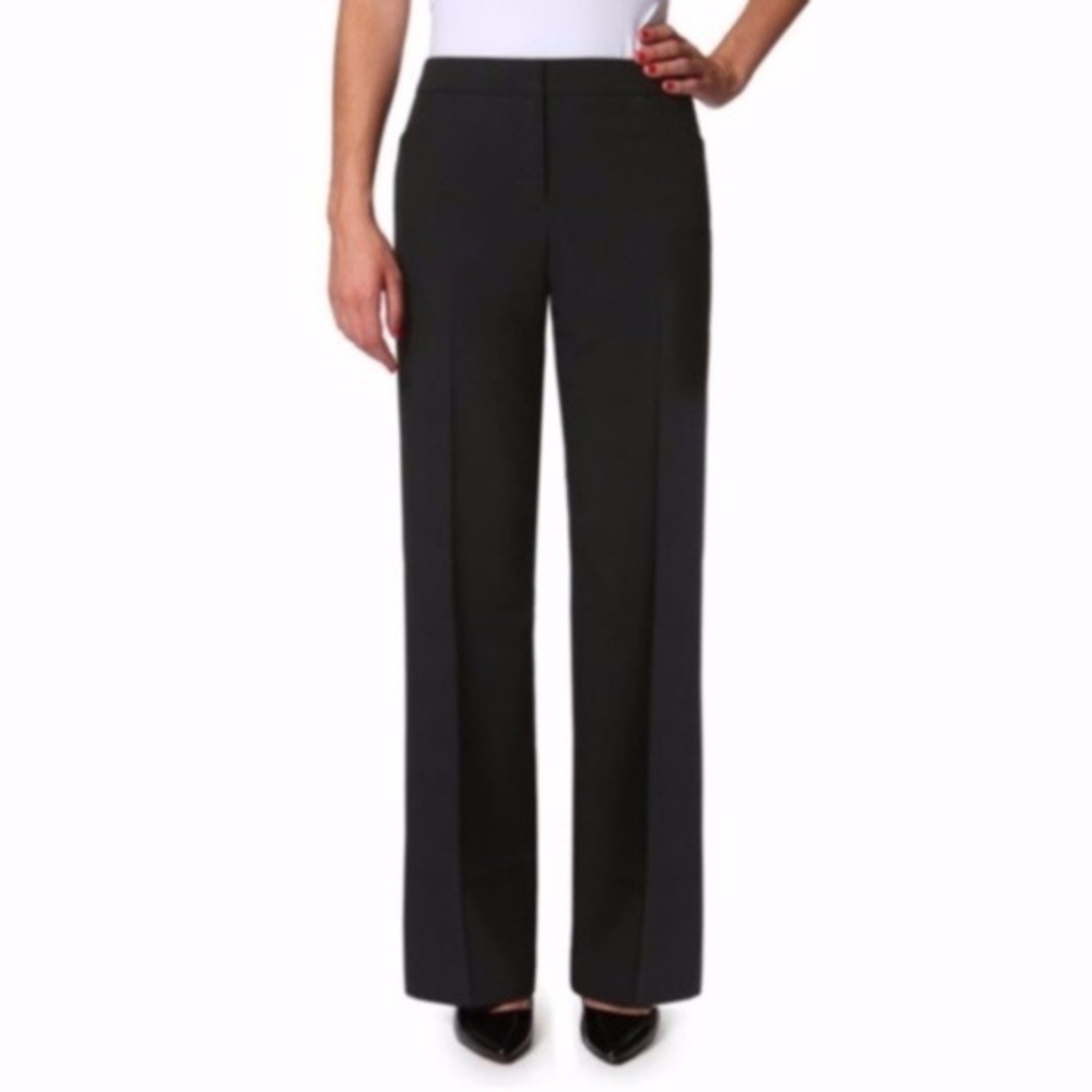 NICOLE MILLER ⭐️